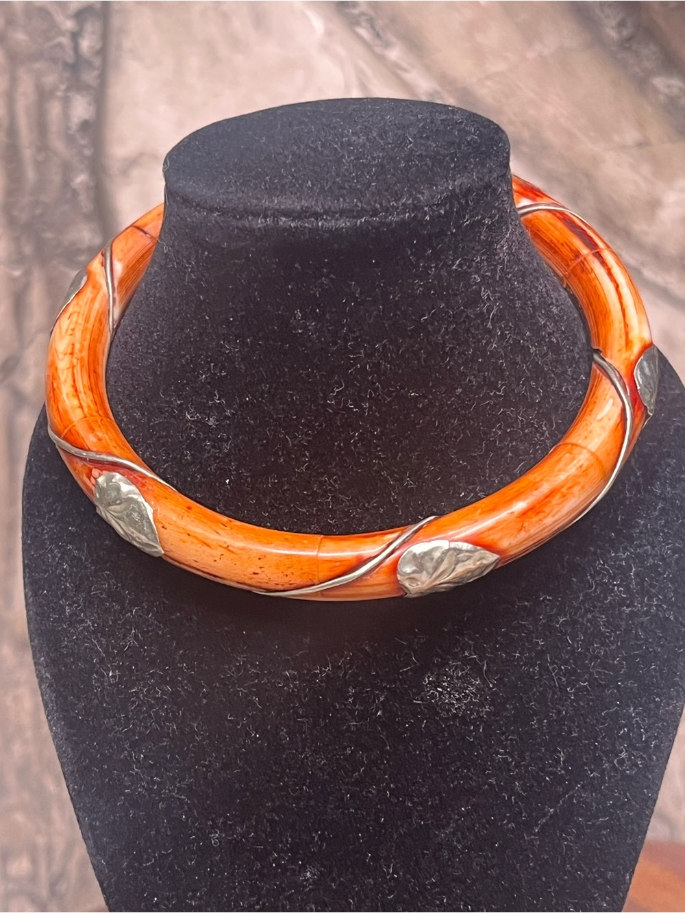 Vintage 70s Hand Carved Wooden Bangle Bracelet w Silver Plated Wire & Leaf Accen